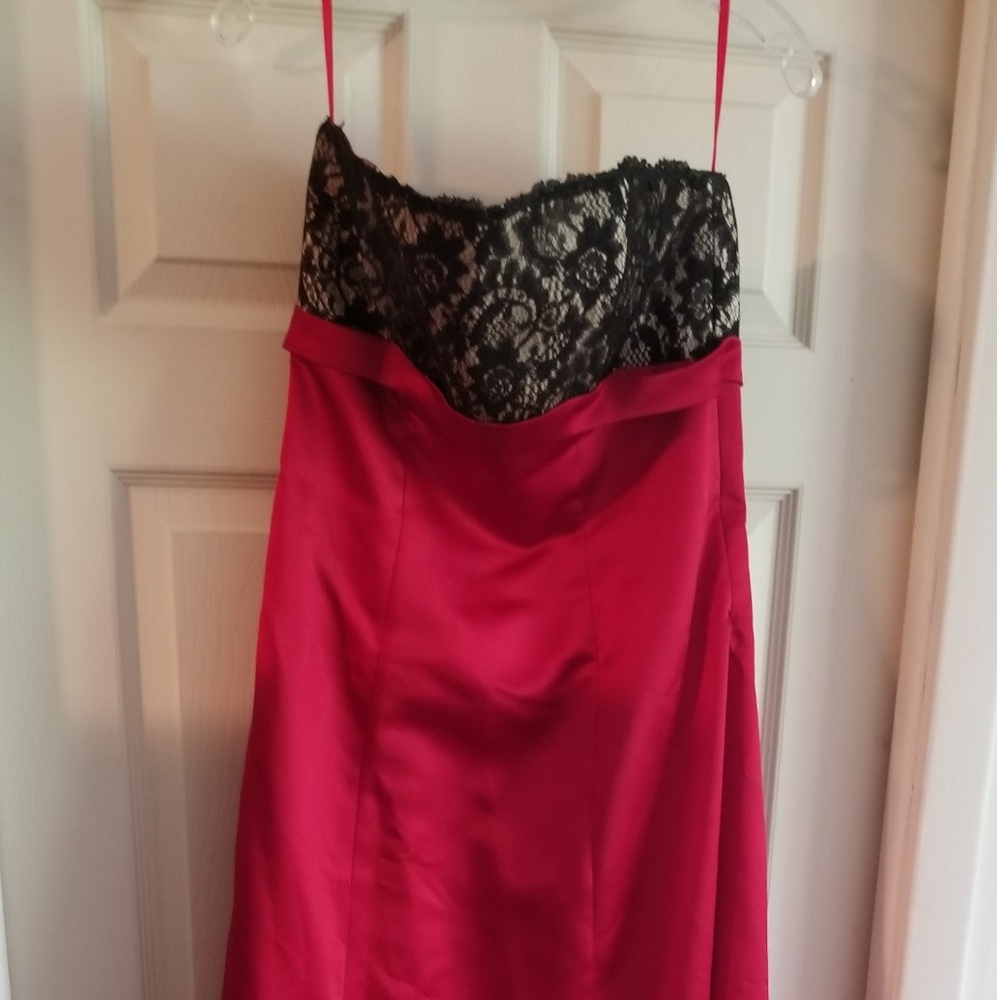 Multifunctional dress